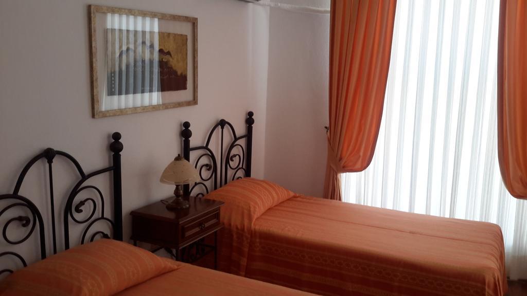 Ege Hotel Bozcaada Island Habitación foto
