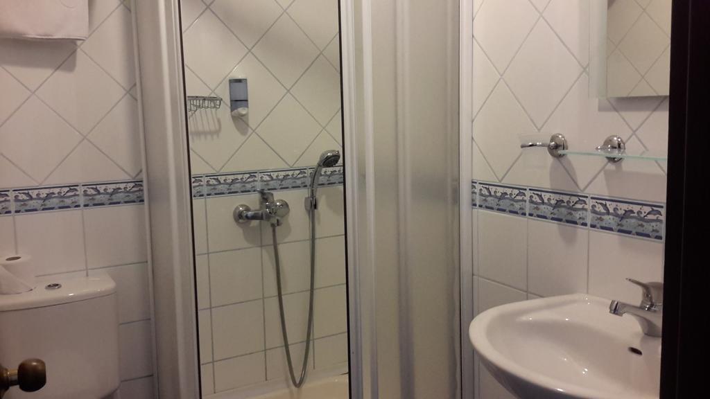 Ege Hotel Bozcaada Island Habitación foto
